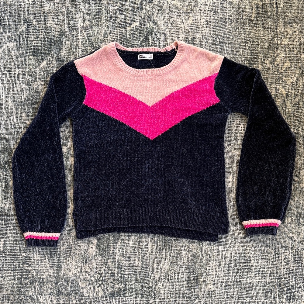 ⚡️NWT⚡️Chic Pink and Navy Girls Sweater
